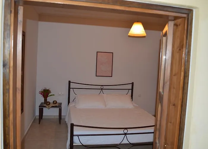 Apartment Summer Knights